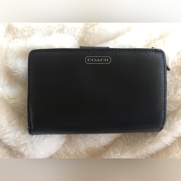 Vintage Black Coach Wallet - Picture 1 of 3